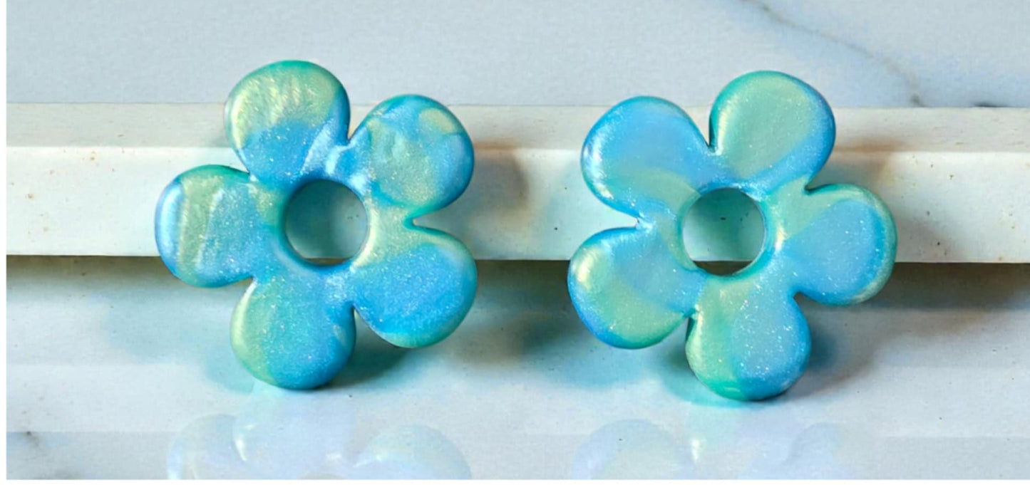 ZEPPLINE LED Earrings – Pearly turquoise blue flower, sold without rectangular hoops