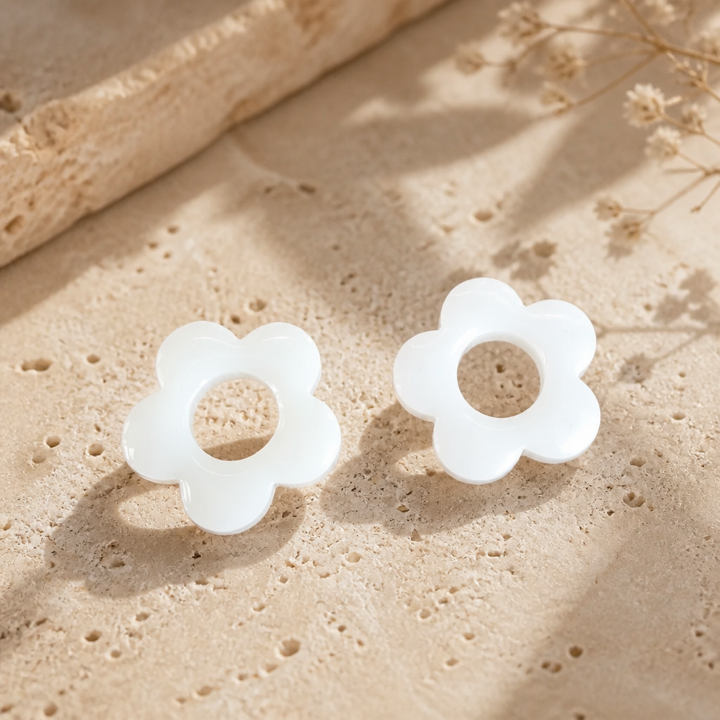 Boucles d'oreilles Fleur Blanche