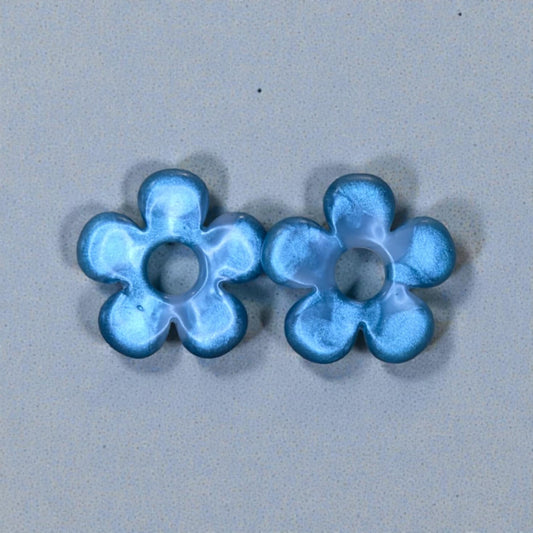 ZEPPLINE LED Earrings – Electric blue glittery openwork flower, sold with or without hoops