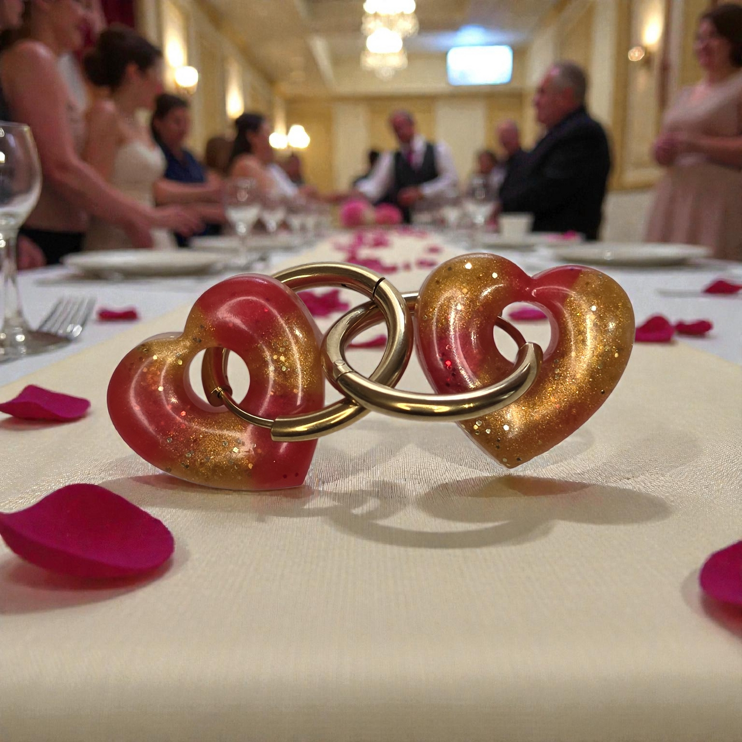 HEART CHARM – Red and gold glitter resin on a gold ring