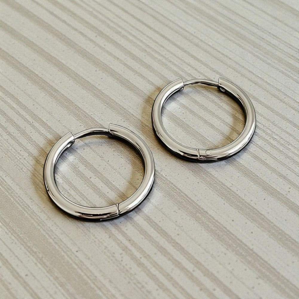 Stainless steel hoop earrings – 21 mm silver color AA-1022