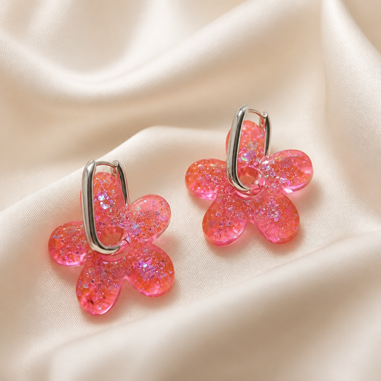 🌸 Boucles d’oreilles GLOW FLOWERS – Rose scintillant ✨